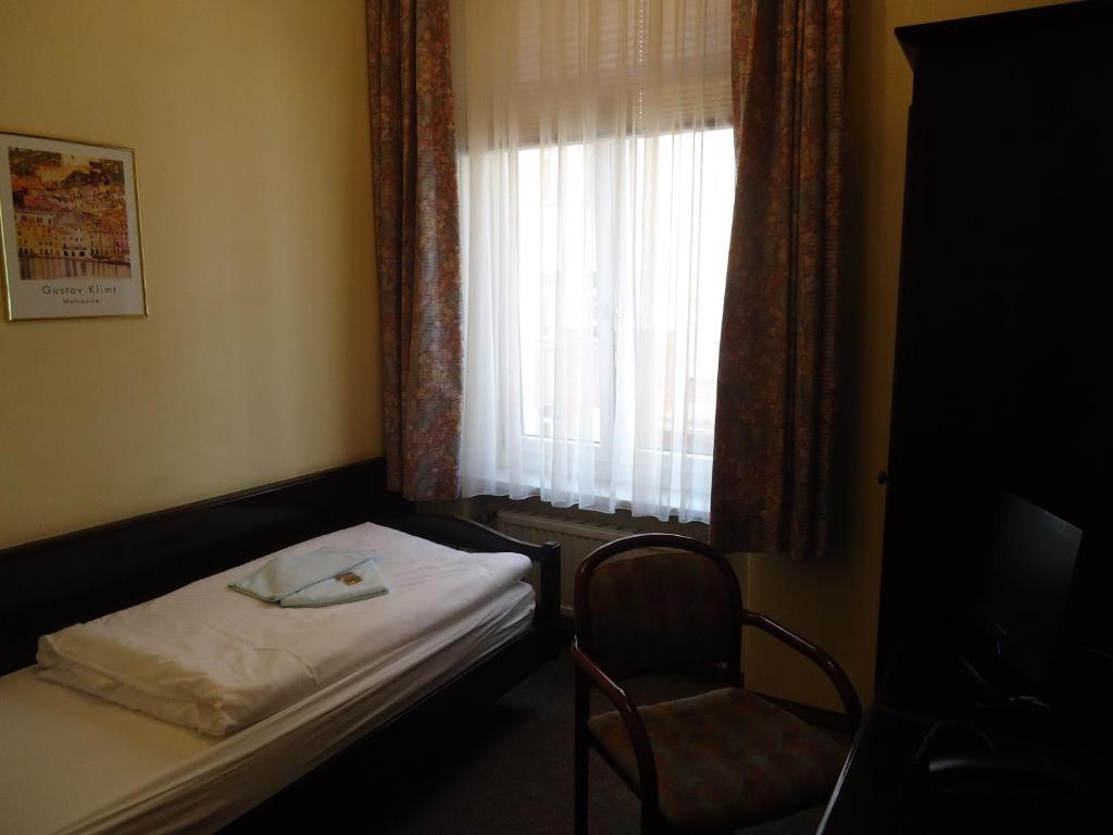 Hotel Marthahaus Halle  الغرفة الصورة